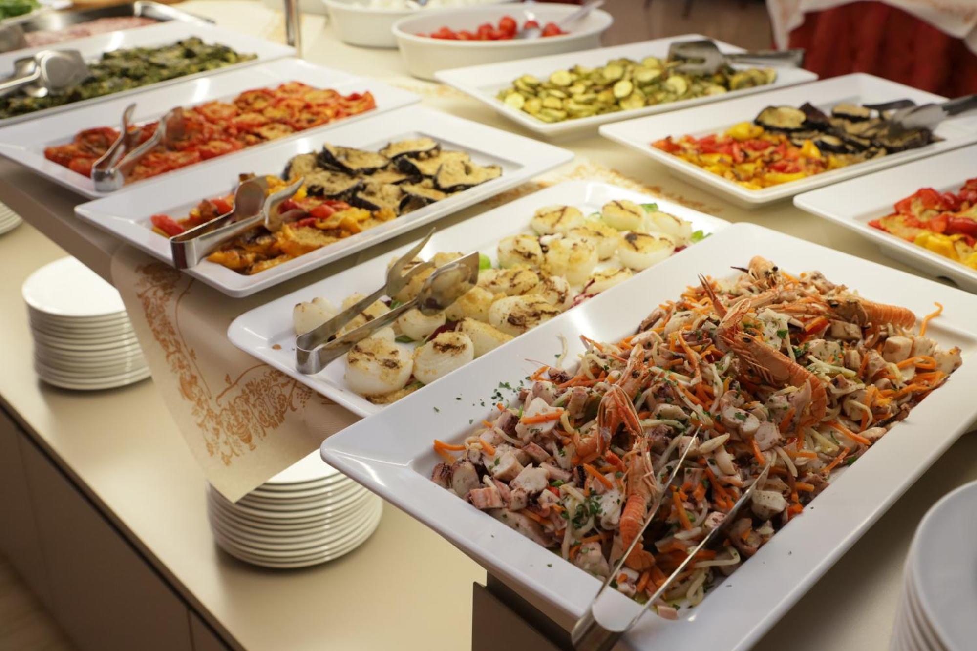 Helios Hotel 4*
