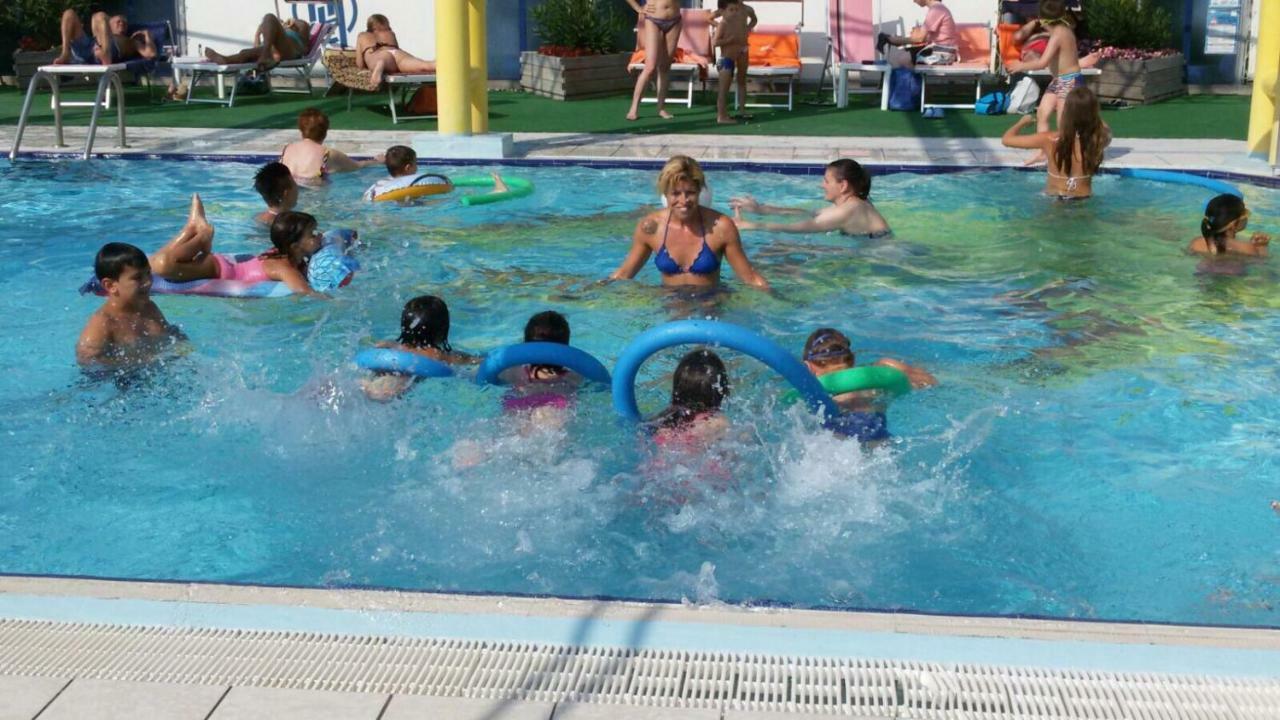 Helios Hotel 4*