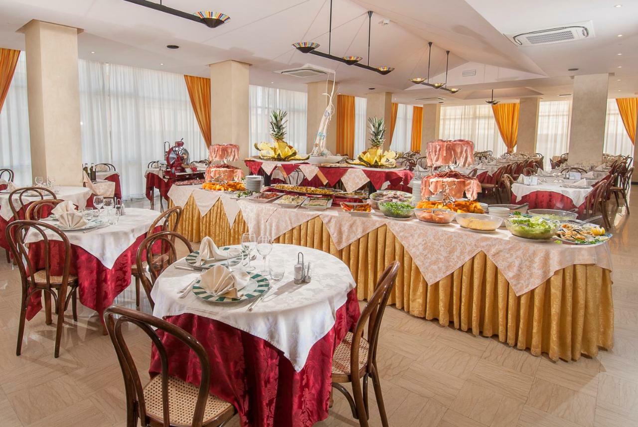 Helios Hotel 4*