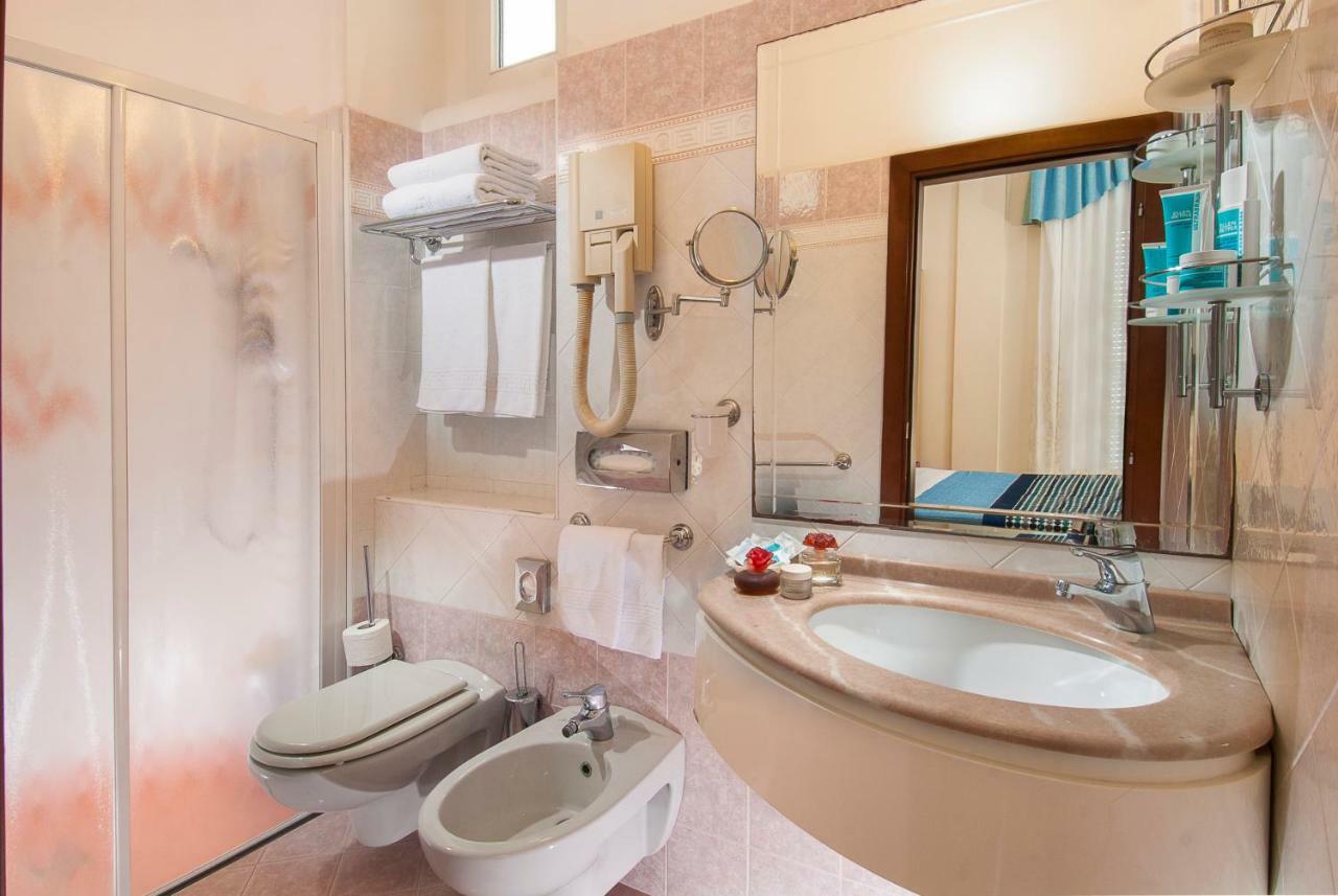 Hotel Helios 4*